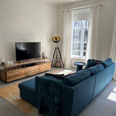 Modern Apartment Within Historic Chester City Walls Экстерьер фото