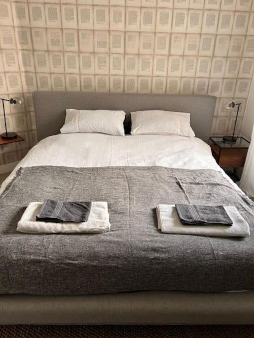 Modern Apartment Within Historic Chester City Walls Экстерьер фото